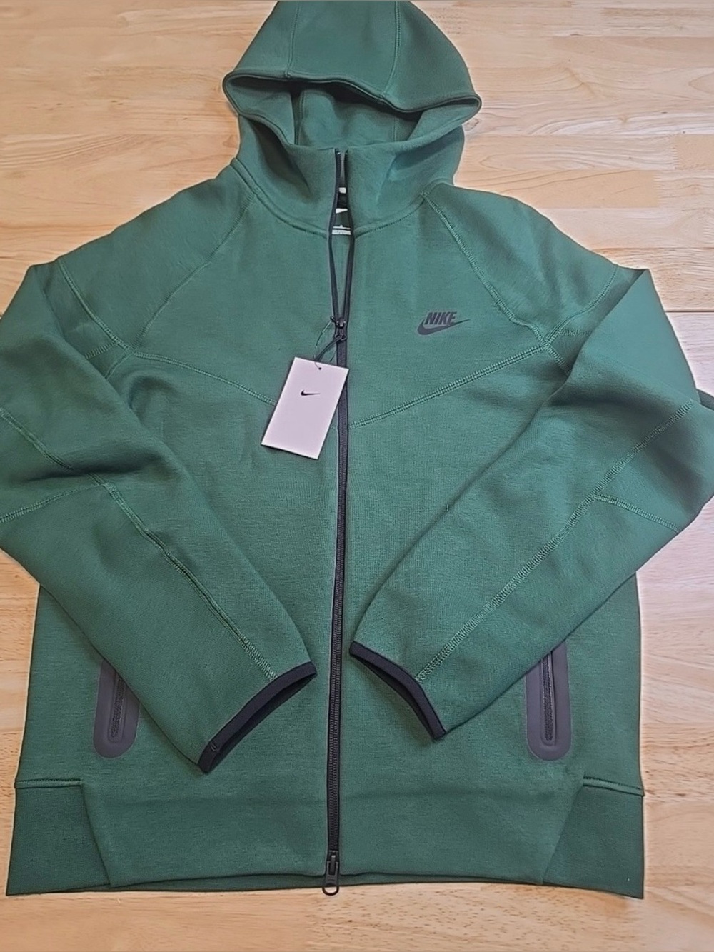 Nike Tech Fleece Windrunner Full-Zip Hoodie Gorge Green size XL